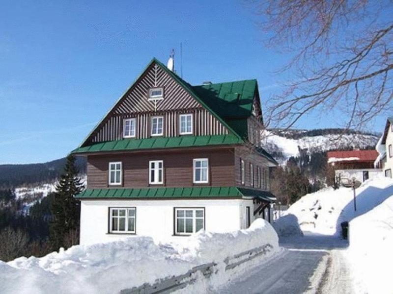 Astoria Inn Špindlerŭv Mlýn Екстериор снимка